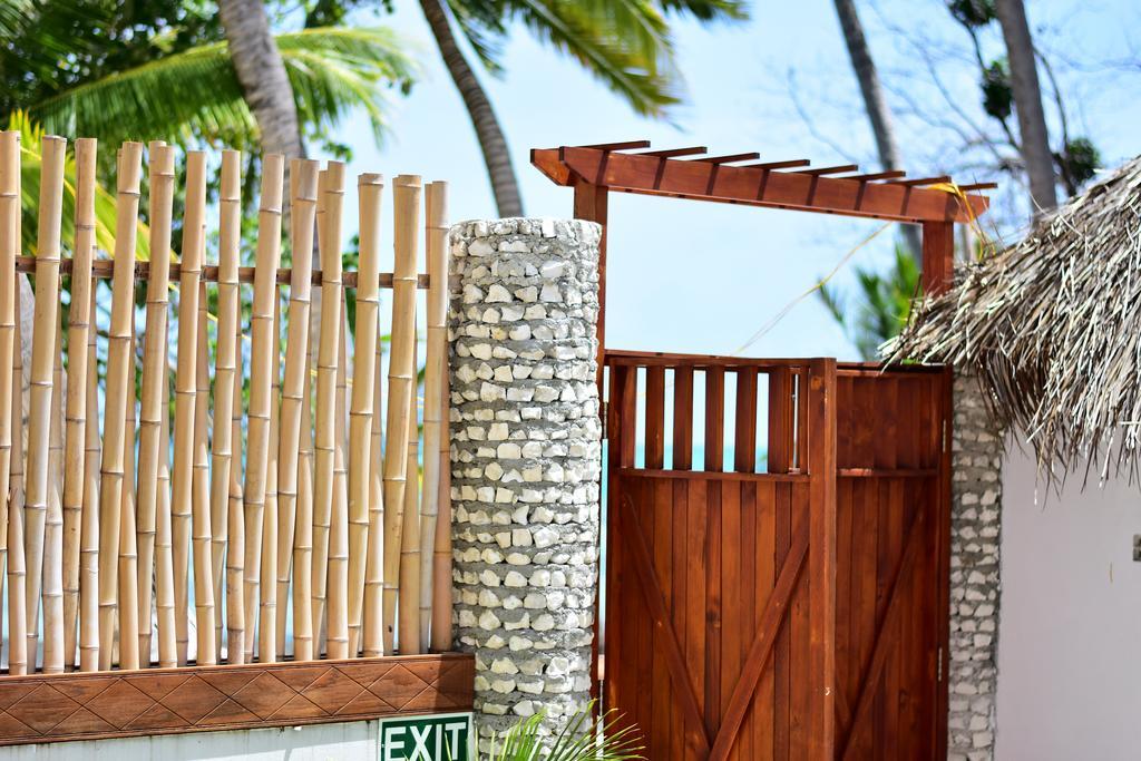 Veli Vilaa Dhiffushi Extérieur photo